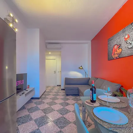 Spacious With Romantic Balcony And 2 Bathrooms * Milan