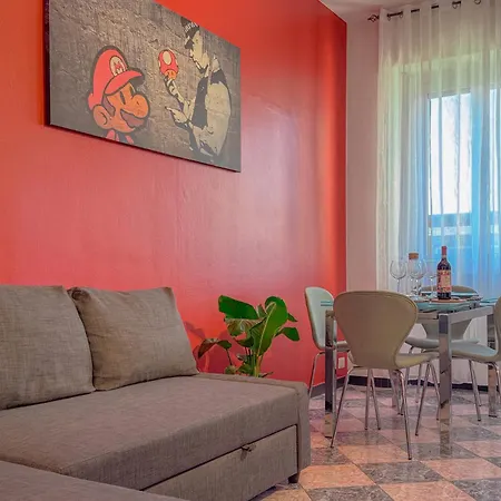 Spacious With Romantic Balcony And 2 Bathrooms * Milan