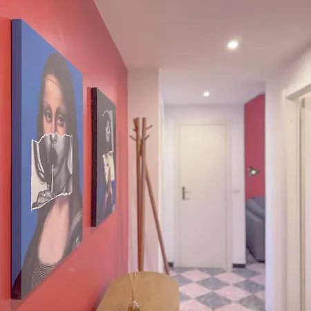 Spacious With Romantic Balcony And 2 Bathrooms Apartment Milan