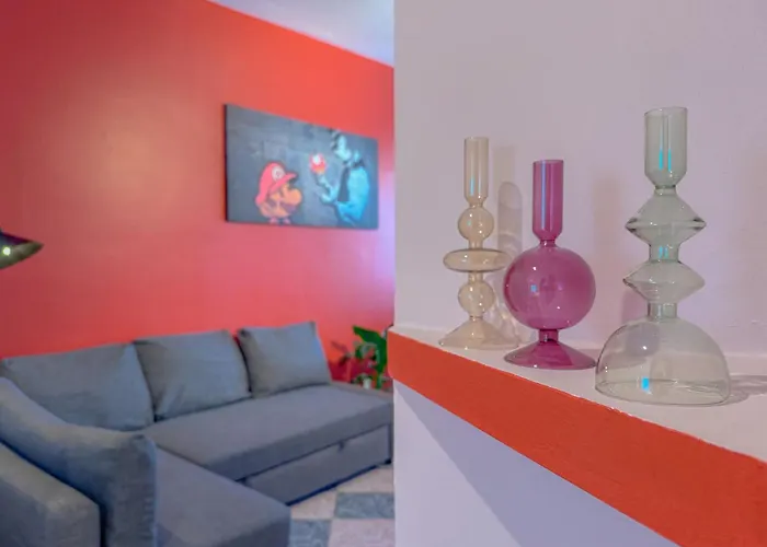 Spacious With Balcony And 2 Bathrooms By Host Hero Daire *